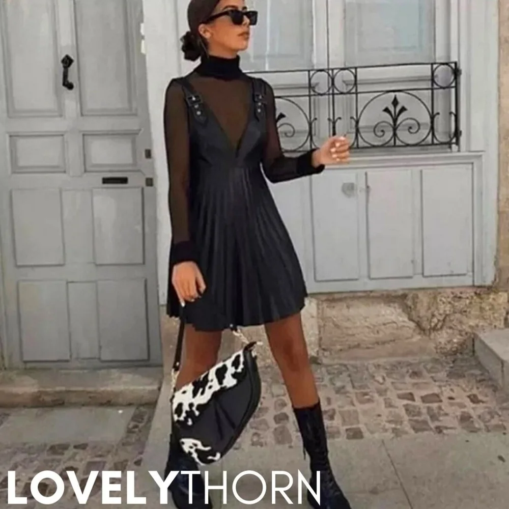 ZARA // ltd ed fashion blogger favorite pleated faux leather pinafore dress